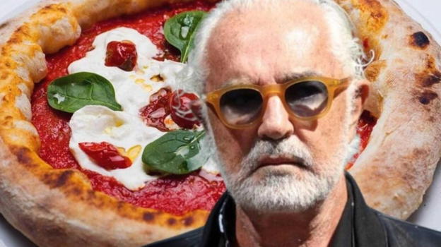 Flavio Briatore contro la pizza napoletana: "Sembra un chewing gum"