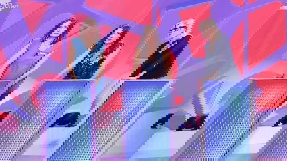 Reazione a Catena, le Volta Pagina abbandonano la trasmissione: è polemica