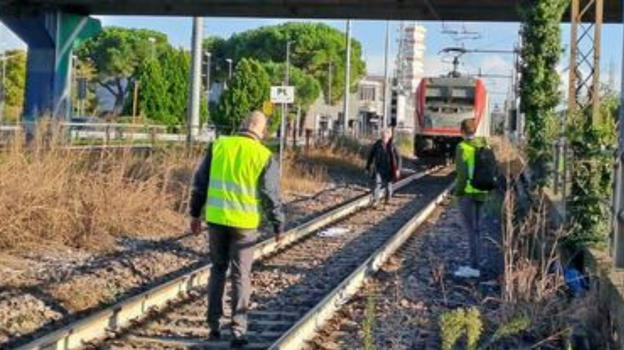 12enne colpita dal treno, chi era la ragazza deceduta e cosa è successo