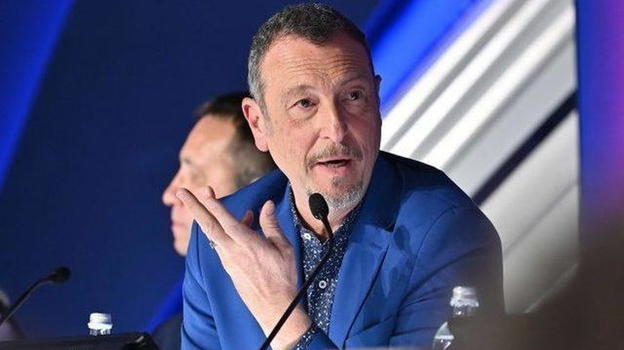 Chissà chi è, squilla il telefono: caos durante la puntata