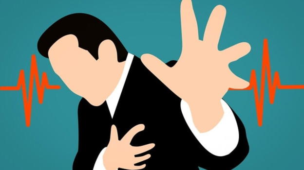 Infarto, attenzione a questi sintomi che si manifestano di notte