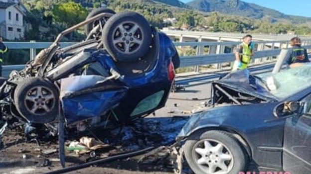 Italia, è successo in autostrada: ci sono persone decedute