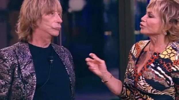 Crisi Enzo Paolo Turchi e Carmen Russo: l’annuncio ufficiale