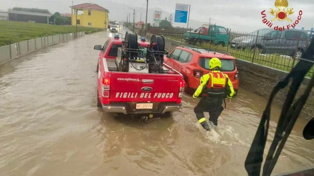 Italia, fortissimo nubifragio: intera città sommersa dall’acqua