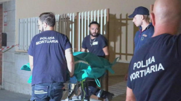 Ci lascia a 14 anni, aveva scoperto in camera dei genitori un m..