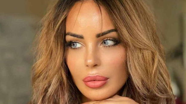 Svolta mistica per Nina Moric, prega in latino tutti i giorni