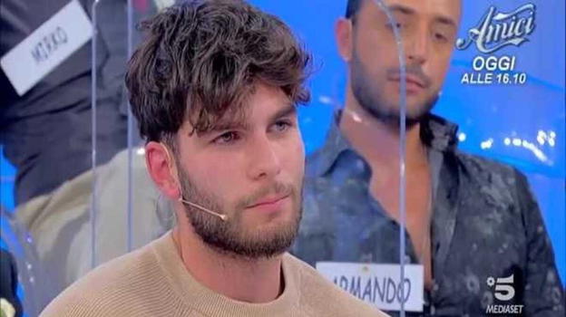 Uomini e Donne, l’annuncio in lacrime di Samuele Carniani manda nello sconforto