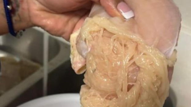 La carne, si è trasformata in questo: si scopre che..