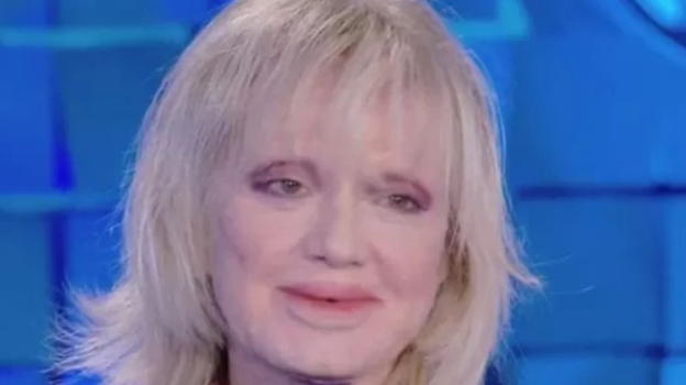 "Sventura Lilli Gruber, poi il gesto di Rita Pavone