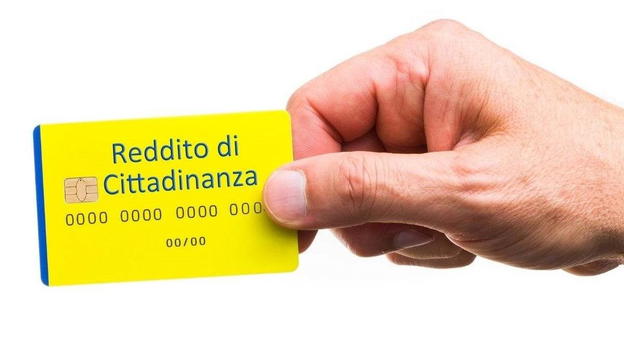 Reddito di cittadinanza, la proposta che sorprende gli italiani
