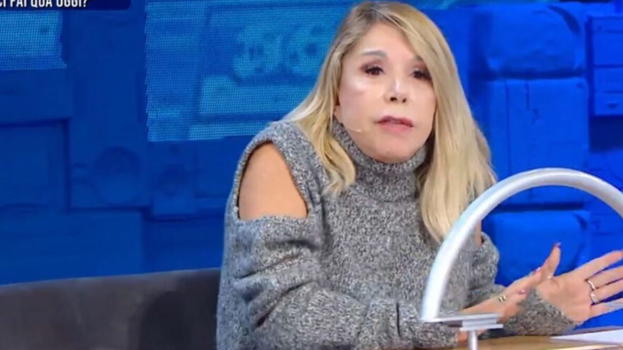 "Cacciatela via". Amici 24, Anna Pettinelli, la decisione della produzione è arrivata all’improvviso