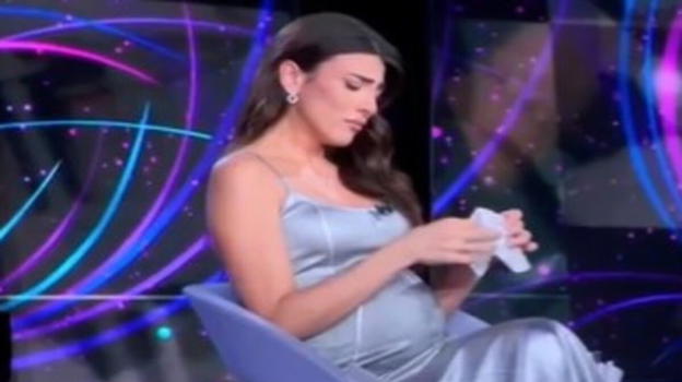 Giulia Salemi, pianto a dirotto: "L’ultima cosa che vorrei fare…"