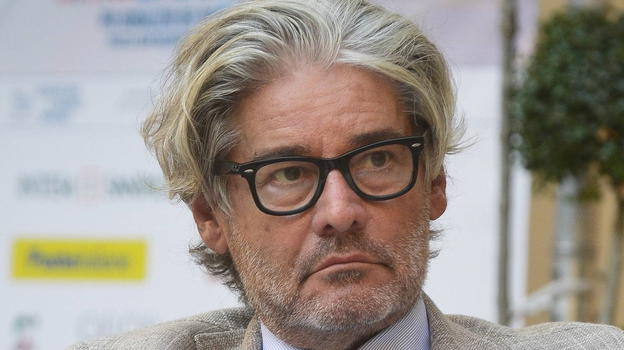 Paolo Del Debbio, l’annuncio è appena arrivato: ecco da chi verrà sostituito
