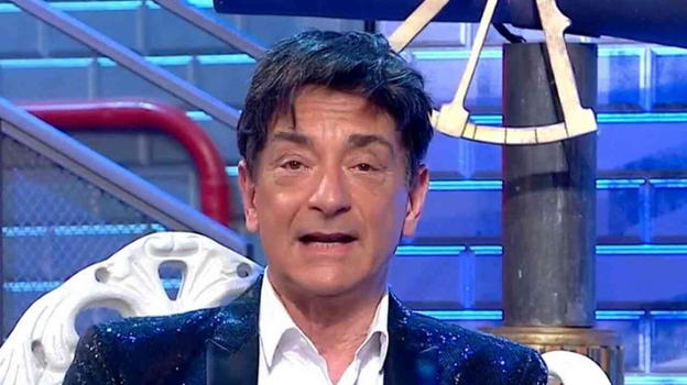 Paolo Fox, oroscopo per l’anno 2025 tutti i segni