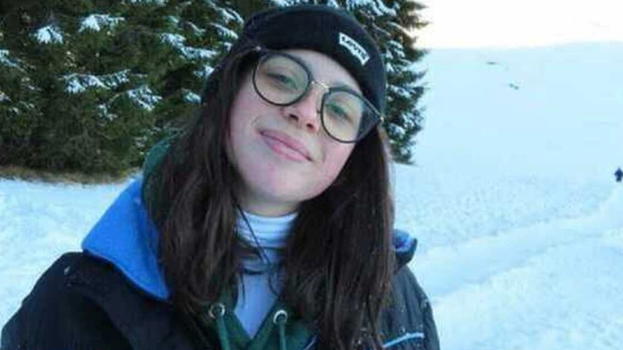 Dramma la mattina di Natale, 17enne trovata senza vita dalla mamma