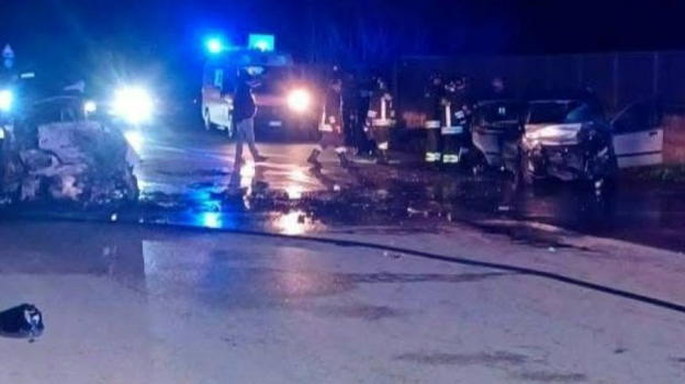 Italia, è successo a Natale, 7 vetture coinvolte: ci sono decessi