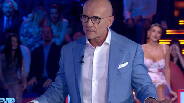 Grande Fratello, l’annuncio che sconvolge tutti: "Abbandona la casa"