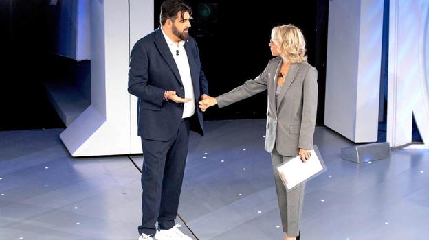 C’è Posta per Te, quanto ha guadagnato Antonino Cannavacciuolo per partecipare: la cifra choc