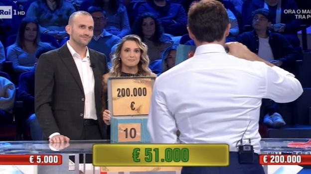 Affari Tuoi, la tremenda notizia su Sara e il compagno dopo la puntata