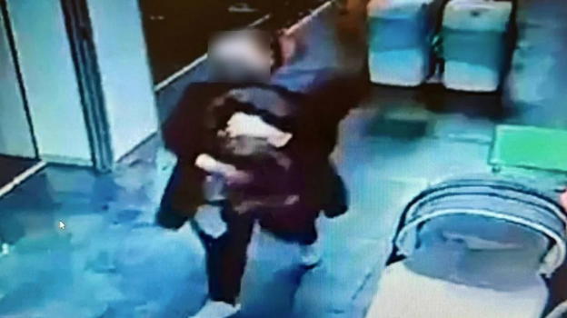 Bambina neonata rapita a Cosenza, la svolta improvvisa poco fa