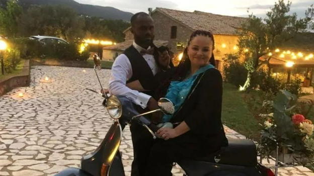"Le foto di un bambino mulatto" Il racconto da brividi di Aqua Moses