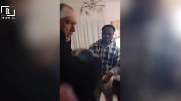 Neonata rapita, ecco il video della festa a casa di Rosa Vespa