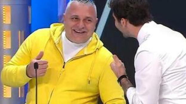 Affari Tuoi, ecco chi è Gaetano: il pacchista che ha conquistato il web