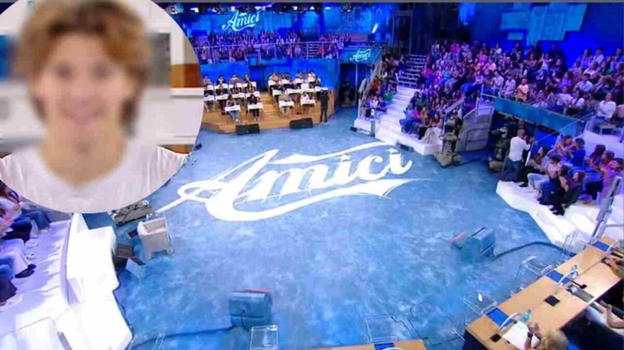 Amici, svelata la scomoda verità su Antonio che mette nei guai Maria