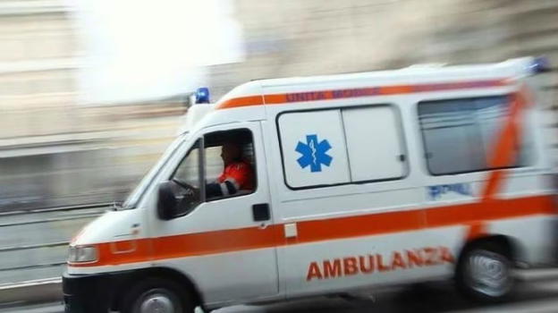Italia, bimba di 5 anni precipita dal balcone: il corpo trovato da un vicino