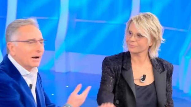C’è posta per te, Bonolis scherza ma dopo la puntata si scatena la bufera