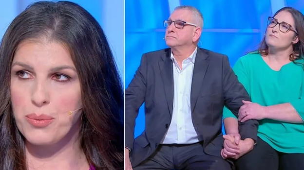 C’è Posta per Te, la matrigna litiga con la figlia del marito
