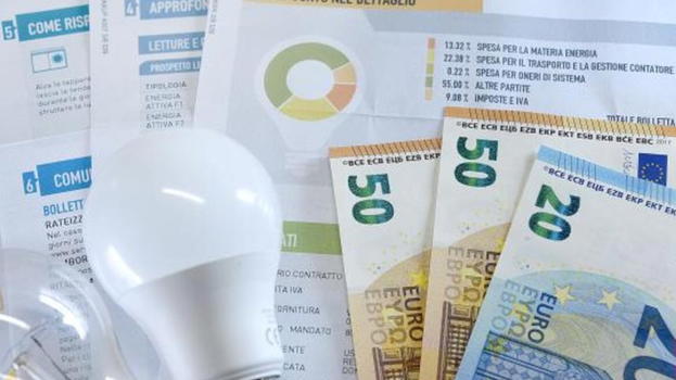 Bollette luce, potranno richiederlo 11 milioni di consumatori