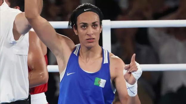 Imane Khelif, squalificata dal mondiale femminile di boxe: cosa le hanno trovato