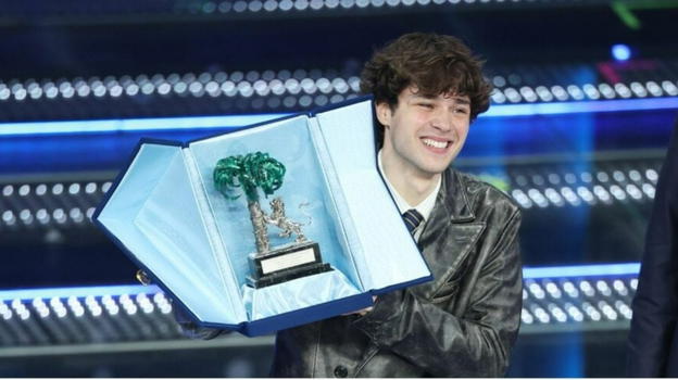 Ecco chi è Settembre il vincitore delle Nuove Proposte a Sanremo 2025