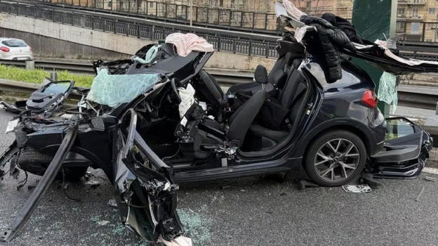 "Non c’è stato nulla da fare" Nell’auto c’era la Star del..