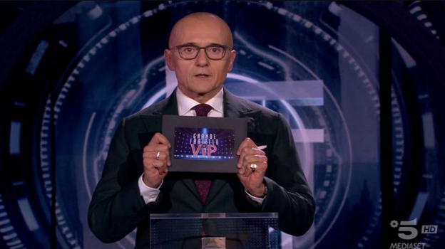 Grande Fratello, la notizia lascia tutti di sasso: “Lascia il Grande fratello”