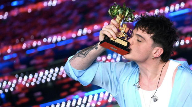 Quanto è alto Olly, il vincitore di Sanremo 2025