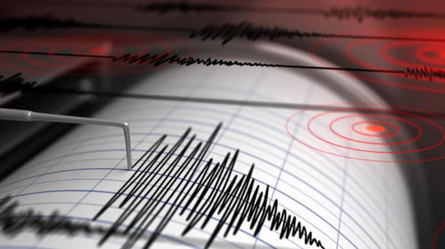 Italia, forte scossa di terremoto: gente in strada