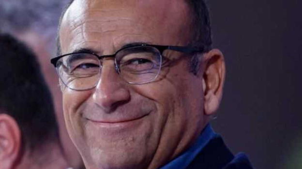 Carlo Conti svela cosa ha sussurrato all’orecchio di Giorgia