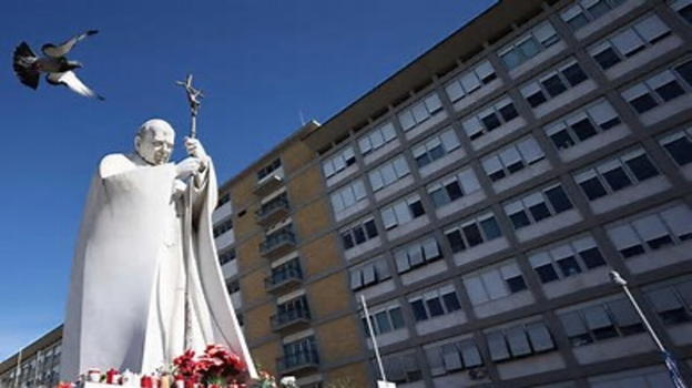 Papa Francesco, la notizia dall’ospedale è arrivata in questi minuti