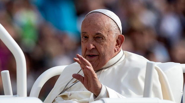 "Sindrome multiorgano". Papa Francesco, l’annuncio dello pneumologo Boffi