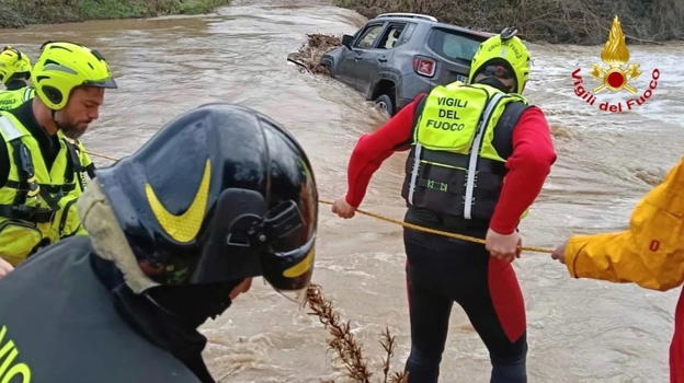 Italia, forte nubifragio improvviso sommerge la città: la situazione