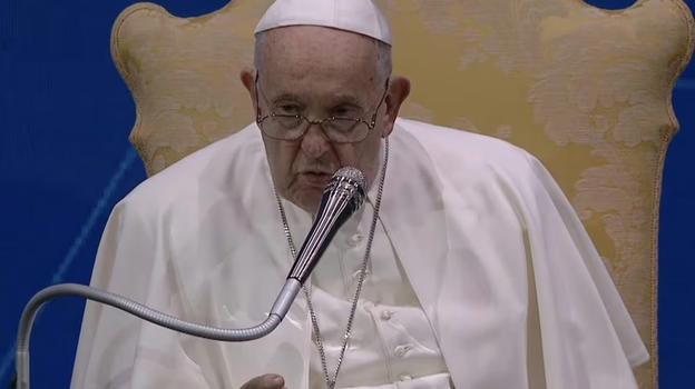 Papa Francesco, diramato il nuovo bollettino medico: le sue condizioni
