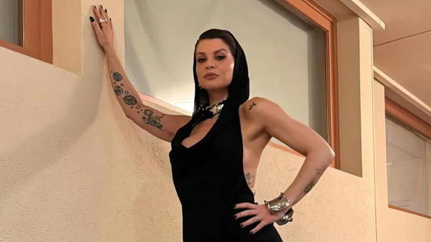 "Alessandra Amoroso incinta di una bambina". La notizia corre veloce