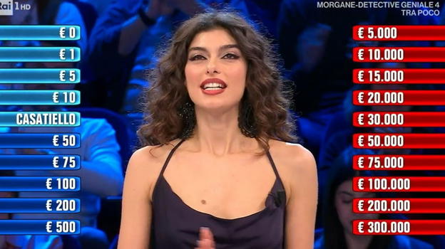 Affari Tuoi, insulti ad Antonia dopo la puntata: "Fatevi curare"