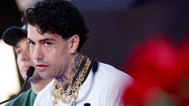 "Indagato". La brutta notizia per Tony Effe è appena arrivata