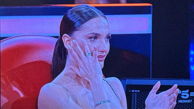 Amici, ecco chi sono i 2 eliminati: le lacrime di Elena