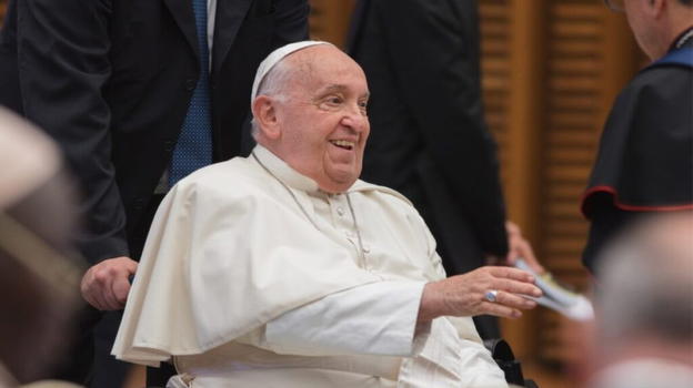 Papa Francesco, cosa rischia dopo le dimissioni: parla il professor Massimo Andreoni