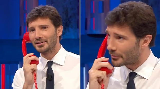 Affari Tuoi risponde a Striscia la Notizia: "Qui ci sono sensazioni..