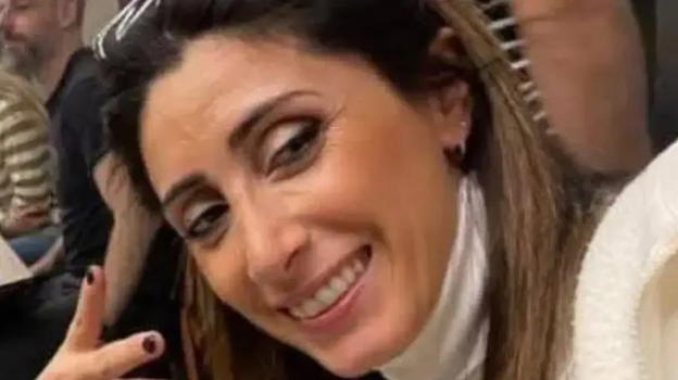 Giovane madre muore all’improvviso: lascia un figlio di pochi mesi